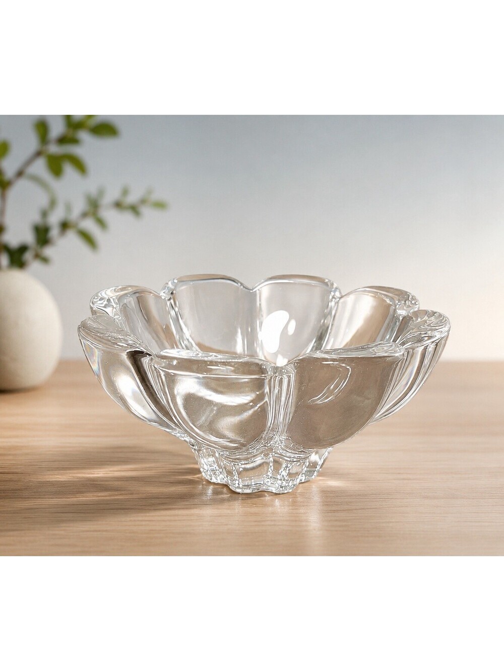 Mikasa Austria 1970s Bowl Zinnia Clear Crystal, 6x3”